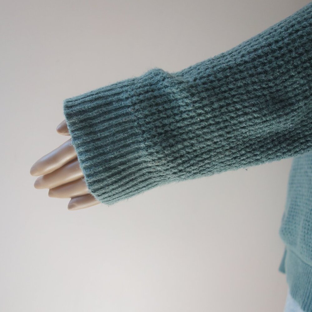 Aerie Waffle Knit Hoodie Sweater Overcast Green Oversized (XS) NWOT! - Picture 6 of 12